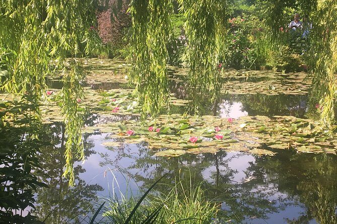 Giverny & Auvers sur Oise Private Day Trip with Monet & Van Gogh Tour from Paris - Stop 2: Clos Normand for color-by-season garden design