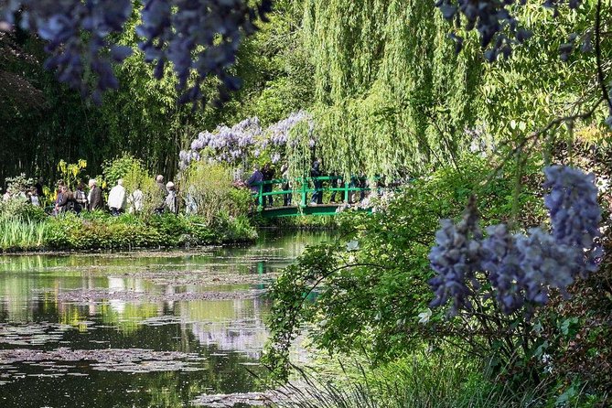 Giverny Half-Day Trip from Paris with Private Driver - Key highlights at a glance
