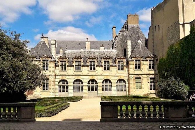 Gothic Paris - Castles & Cathedrals (Marais History Walk-Small Group Tour) - Stop 1: St. Gervais and St. Protais Church (the Gothic-to-Baroque surprise)