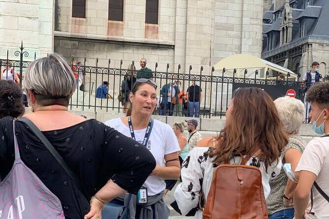 Guided Tour of Sacré-Coeur and Montmartre - Price and value: is $24.10 a good deal?