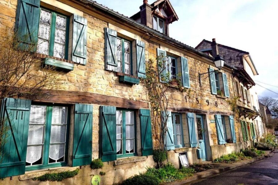 Hiking Adventure in Van Gogh's footsteps (6 miles walk) - From Gare du Nord to Van Gogh Country: The Setup Makes the Day