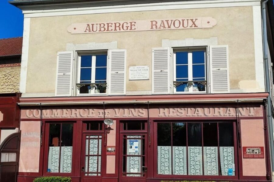 Hiking Adventure in Van Gogh's footsteps (6 miles walk) - Victor’s Style: How the Guide Turns Art Facts into a Walkable Story