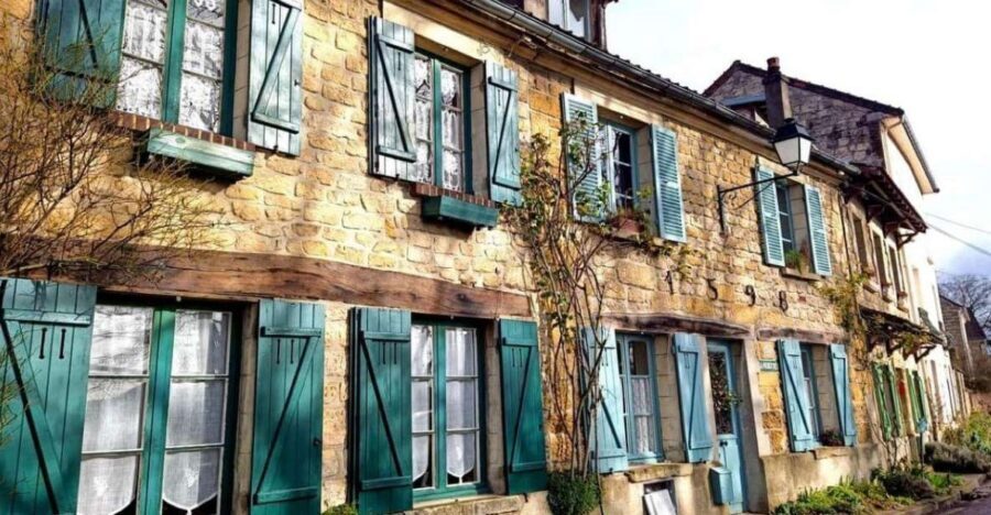 Hiking Adventure in Van Gogh's footsteps (6 miles walk) - The First Major Stop: Pontoise Sightseeing and the 2-Hour Hiking Segment