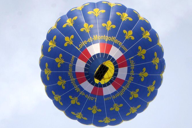 Hot Air Balloon Flight over the castle of Chenonceau / France - Seeing Chenonceau From Above Without the Crowds-Feeling