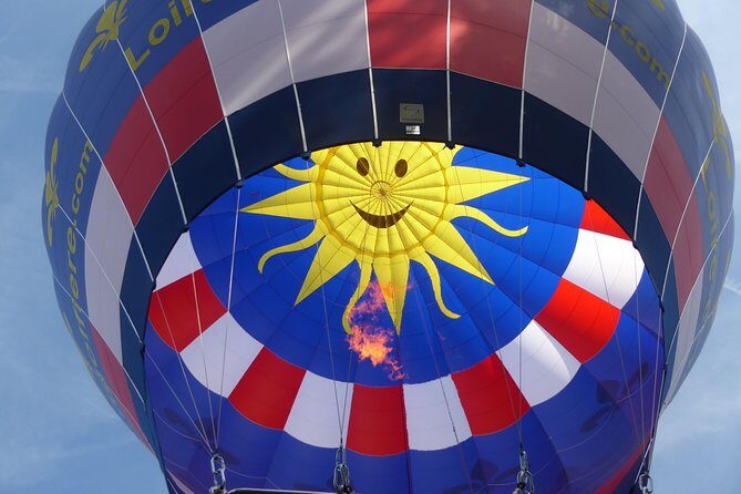 Hot Air Balloon Flight over the castle of Chenonceau / France - What You’ll Actually Do On the Ground: Setup, Briefing, and Landing