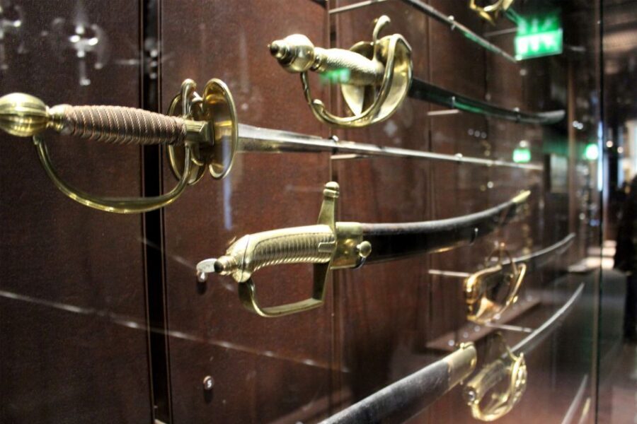 Invalides War Museum the World Wars Guided Tour - Key things to notice before you go