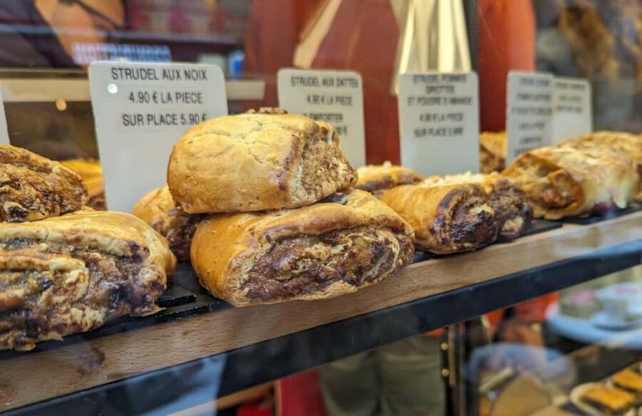 Jewish Marais - Yiddish world : Walking tour and pastries - Should You Book Jewish Marais – Yiddish World?
