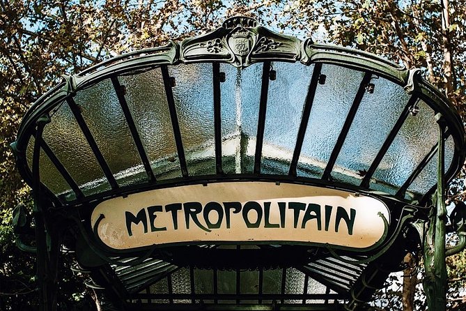 Latin Quarter Paris Guided Walking Tour Semi-Private 12ppl Max - Why this Latin Quarter + Île de la Cité route works so well