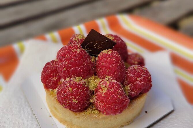 Latin Quarter Pastries & Chocolate Food Tasting Tour - Stop One in the Latin Quarter: Getting the Neighborhood Context