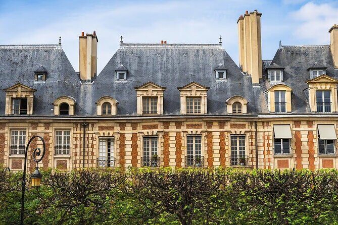 Le Marais Guided Tour and Discover Paris's Trendiest Areas - Pace, group size, and the kind of guide you’ll want