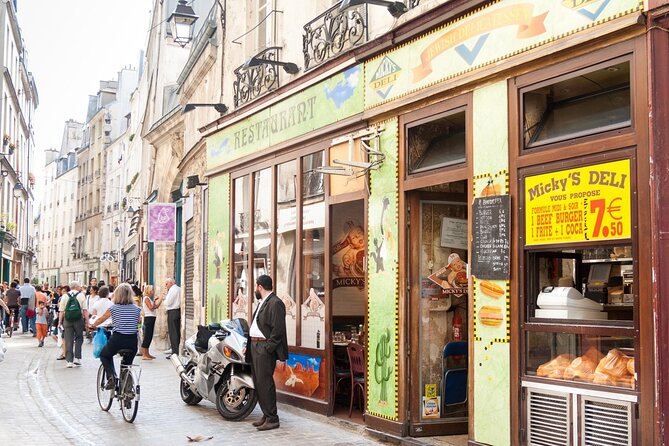 Le Marais Paris Private Transfers - Saint-Paul-Saint-Louis, the Shoah Memorial, and Hôtel de Ville: big meaning, handled with care