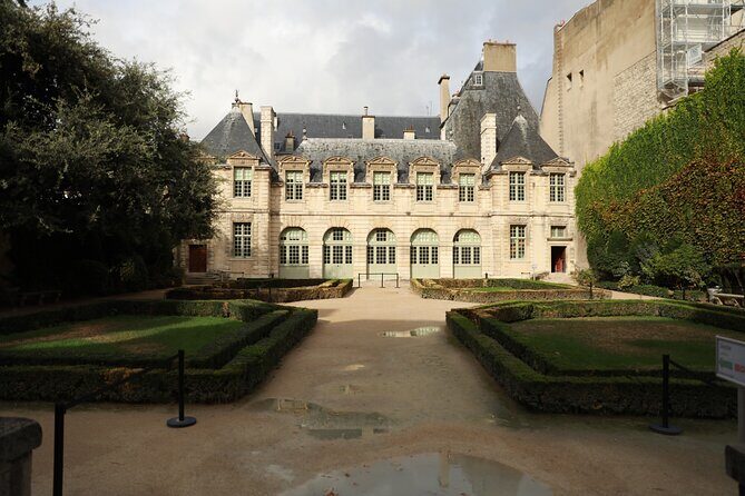 Le Marais Private Walking Tour - What could be a downside for you?