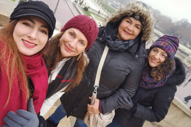 Le Marais Private Walking Tour with a Local, Explore its Old World Charm - Food stops without stress: wine, pastries, cheese, and market wandering