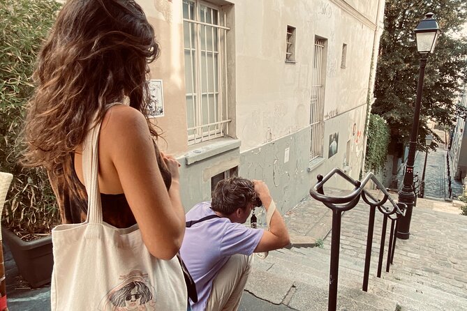Learn the art of street photography in the heart of Montmartre! - Key moments worth marking on your map