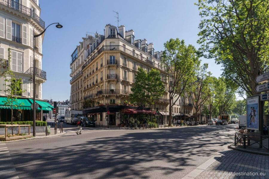 Lifestyle Tour of Saint-Germain-des-Prés - A Visit to a Hotel With a Unique Ambiance