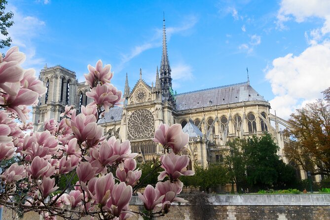 Live, Laugh, Love Along the Seine: Self-Guided Romantic Tour - Saint-Germain-des-Prés, Procope, and Fontaine Saint-Michel: The Old Paris Trilogy