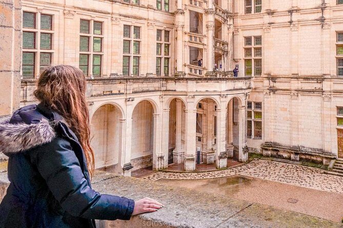 Loire Valley 2 Days private tour all inclusive from Paris with train tickets - The guide factor: Luc Bonhomme and the value of flexible pacing