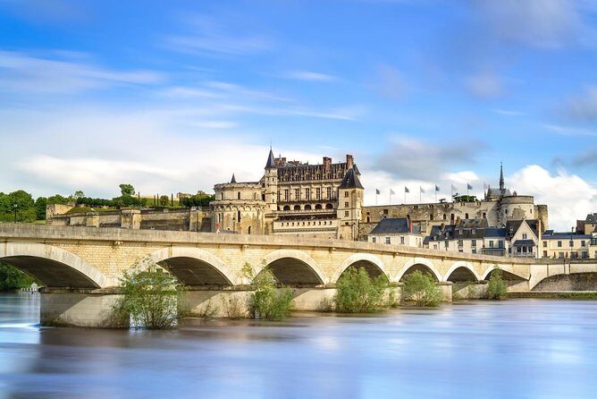 Loire Valley Castles Small-Group Day Trip from Paris - Key things to know before you go