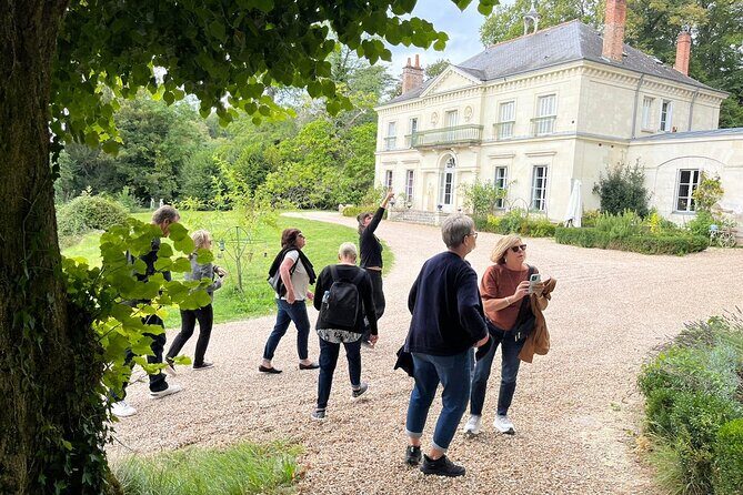 Loire Valley Private Day Trip with Chambord Winery Visit & Lunch - Who this private Loire day trip suits best