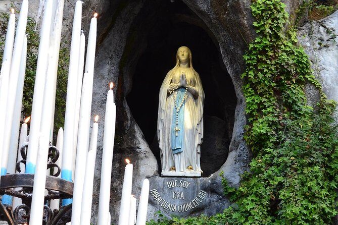 LOURDES : COME FOR A DAY - Private Day-trip from PARIS by High Speed Train - How the 6:00 a.m. pickup shapes your Lourdes day