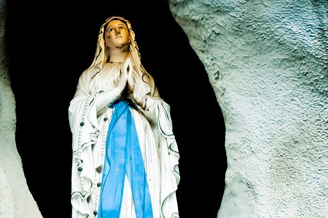 LOURDES : COME FOR A DAY - Private Day-trip from PARIS by High Speed Train - Lunch is on you: planning for comfort during the long day