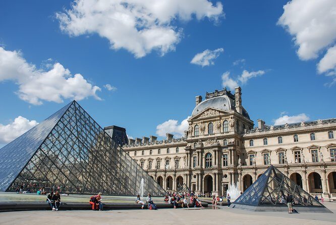 Louvre Access with a Multilingual Host - Price and Value: Is $95.12 a Fair Deal?