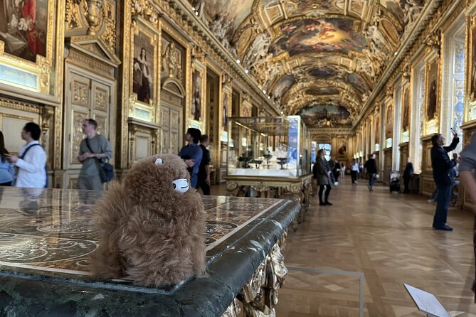 Louvre: All the stars of museum - Private guided 3h tour & entry - Inside the Louvre Museum: the stories behind the biggest works