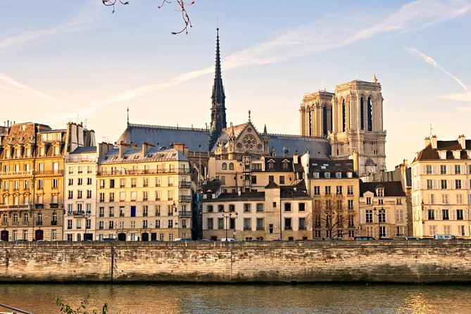 Louvre Evening Escape - Avoid The Crowds! Exclusive Guided Tour - The Real Value: A Guide Who Can Put Art Into Context