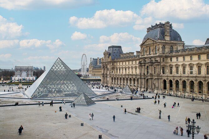Louvre Exclusive Tour – Private Guide & Hotel Pickup in Paris - From Your Hotel to the Louvre, Without the Guesswork