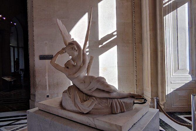 Louvre Highlights Tour for Kids Ticket Included - What you’ll actually see: Mona Lisa energy plus smart themed stops