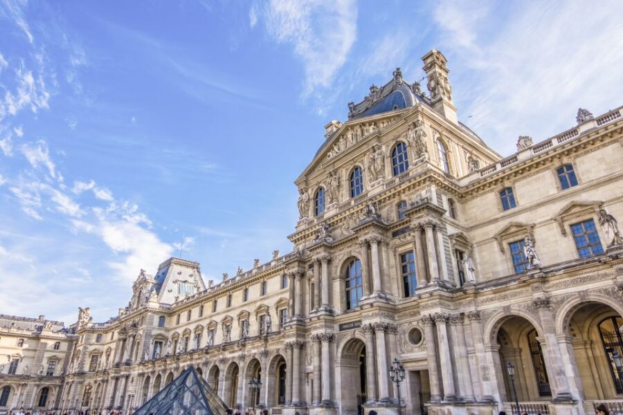 Louvre Museum Child-Friendly Private Tour for Families - The building itself: the Louvre as a story, not just a backdrop