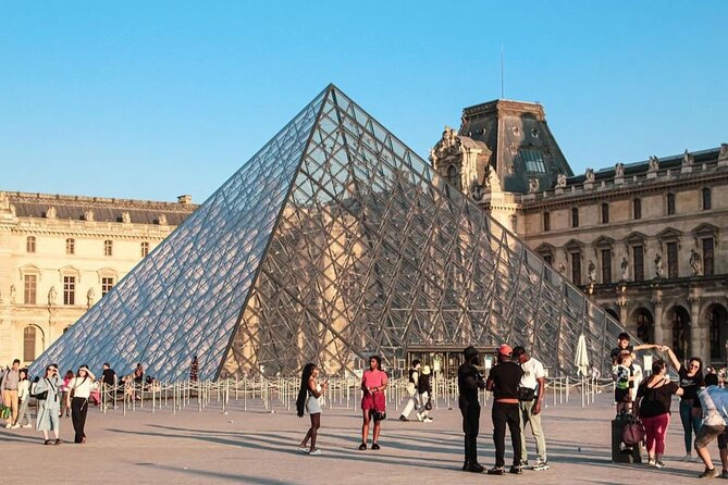 Louvre Museum Entrance Ticket - Timed Entry and the Reality of Waiting (When It Goes Smooth)