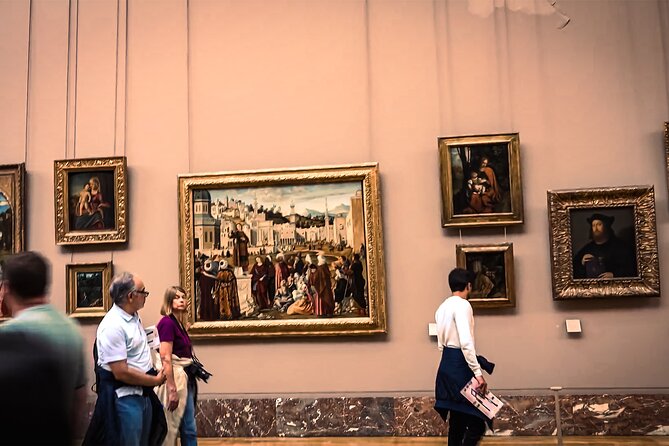 Louvre Museum Experience – Group, Private, or Solo - Louvre ticket plus smart bearings, not just “see everything”