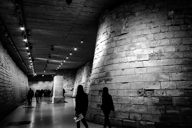 Louvre Museum Guided Tour Options with Timed Entry - Courtyard-to-galleries pacing: avoiding the Louvre burnout trap