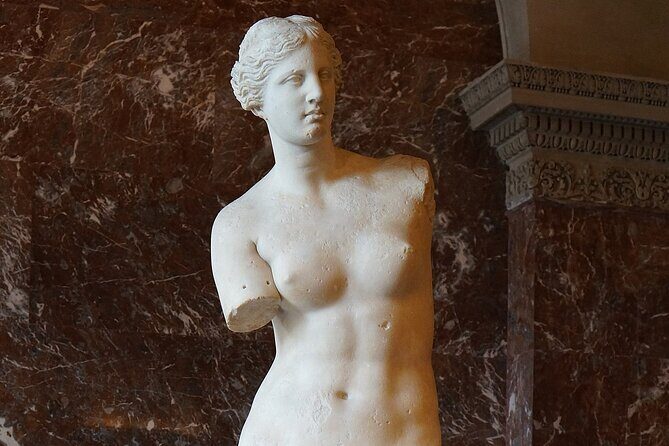 Louvre Museum - Private Family Tour with Da Vinci Treasure Hunt - Best for families who want highlights, not museum burnout