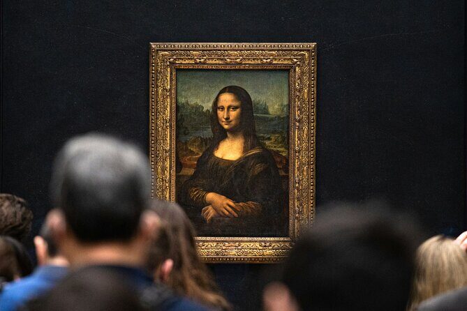 Louvre Treasures Private Experience – Languages Available - Skip the line at the Louvre pyramid, then get straight to the art