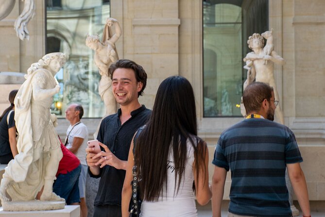 Louvre Wheelchair-Accessible Private Tour – Stress-Free & Easy - Hotel Pickup vs Meeting at the Louvre: Start Smart, Not Stressed