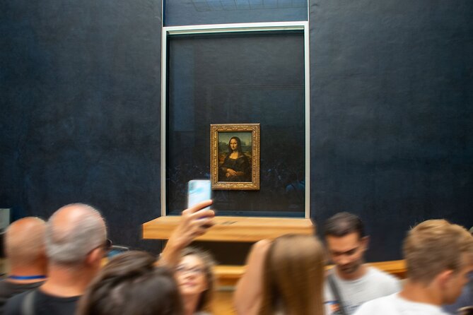 Louvre Wheelchair-Accessible Private Tour – Stress-Free & Easy - Mona Lisa and the Louvre Crowd Factor