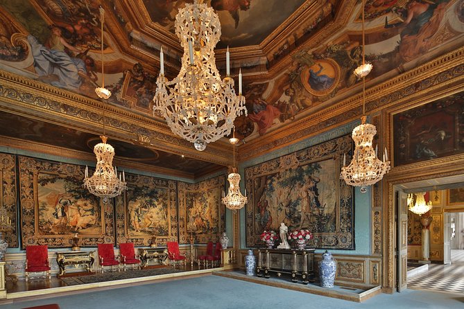 Luxury Evening Dining Experience at Chateau de Vaux-le-Vicomte - Timing and pacing across a roughly 7-hour evening