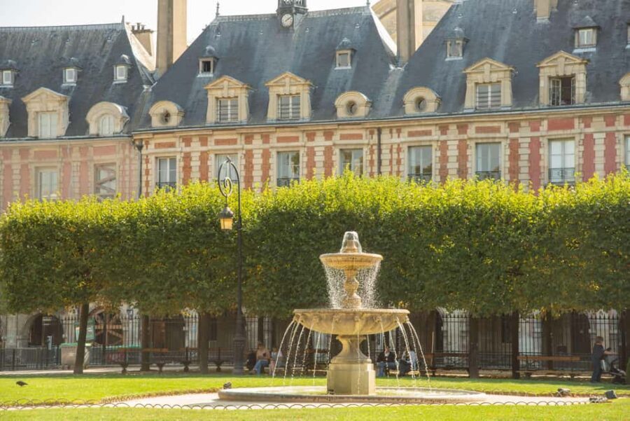 Marais: Discover the Medieval Heart of Paris - From Bastille to Rue des Tournelles: getting the Marais in one walk