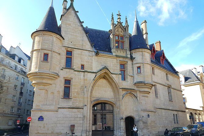 Marais Private Walking Tour - Timing, meeting point, and the 2-hour walking rhythm