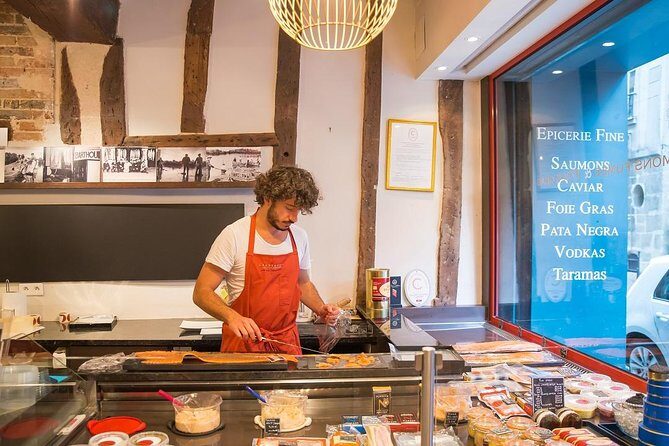Marais The Private Food Tasting Tour with a French Gastronomy Expert - Why the Marais food route feels special