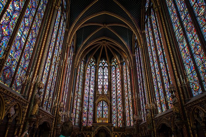 Medieval Paris: Notre Dame, Sainte Chapelle and Conciergerie - Conciergerie: from vaulted royal halls to prison fear