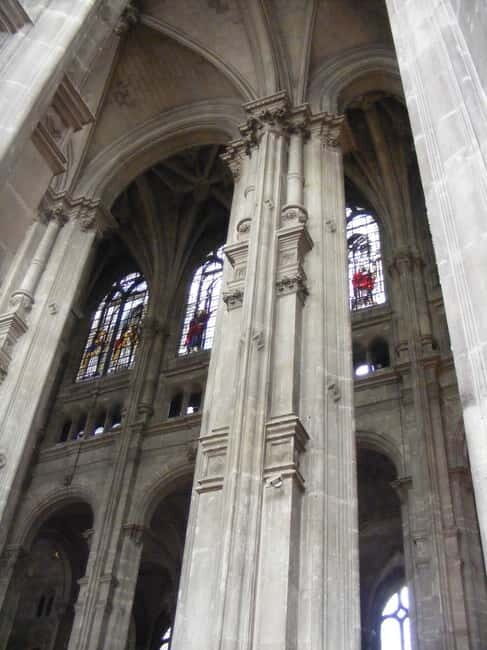 Medieval Paris Private Walking Tour - What makes this Medieval Paris private walk a smart use of 2 hours
