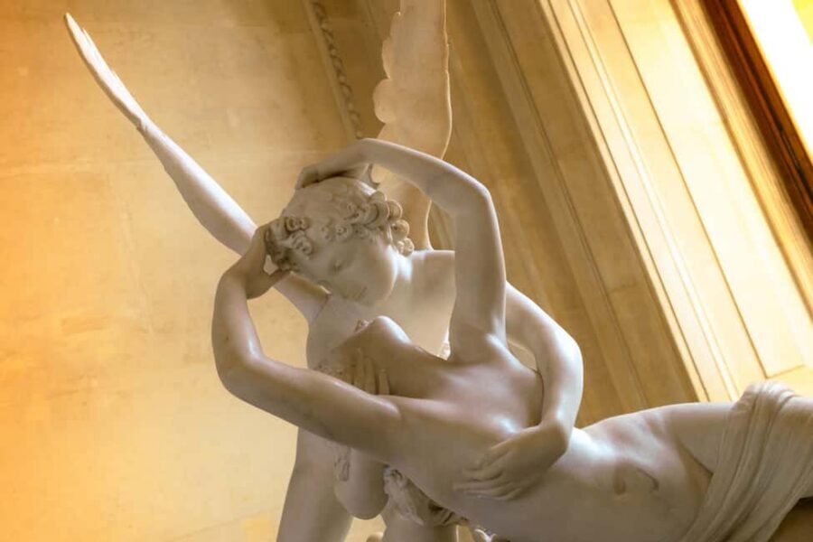 Mona Lisa & Treasures: 6-people Max Louvre Experience - Why a 2-Hour Louvre Route Feels Different