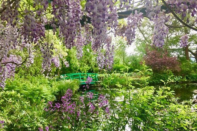 Monet's Gardens & House-Private Giverny Tour From Paris - Timing, season, and the practical crowd reality