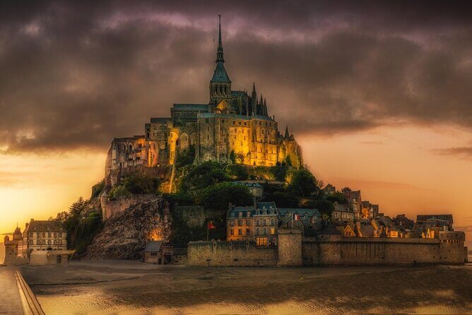 Mont Saint-Michel Abbey in the Middle Ages: A Self-Guided Audio Tour - Why the audio topics feel different (in a good way)