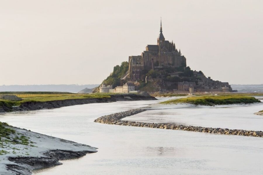 Mont Saint-Michel & Chateaux Country 3-Day Tour from Paris - Inside Mont Saint-Michel: Romanesque Meets Gothic