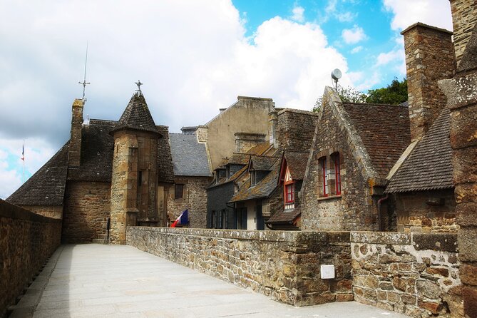 Mont Saint Michel Guided Day Trip with Hotel Pickup - Price and value: is $261.46 a fair deal for this long day?