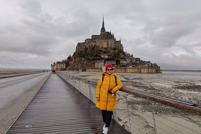 Mont Saint Michel Private VIP Tour with Champagne from Paris - Entering Mont Saint-Michel: the part you’ll remember